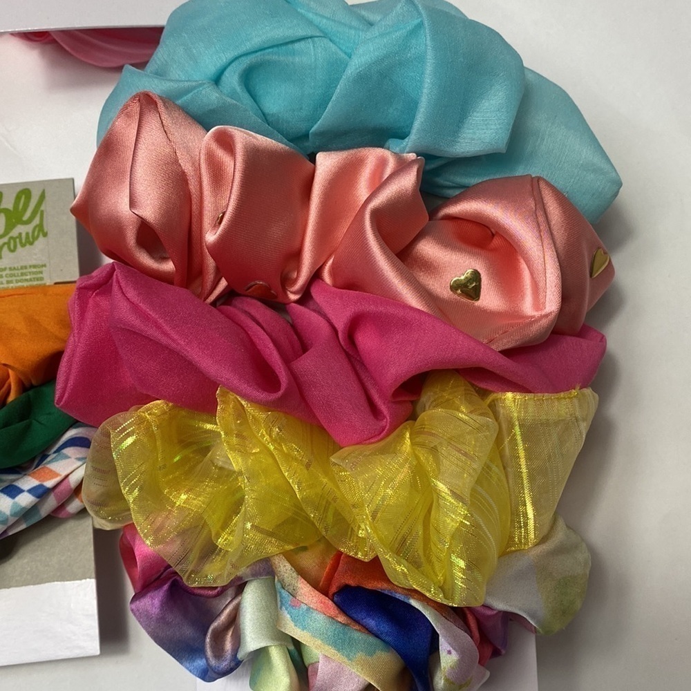 Nordstrom BP bundle of 14 scrunchies NWT - Picture 5 of 5